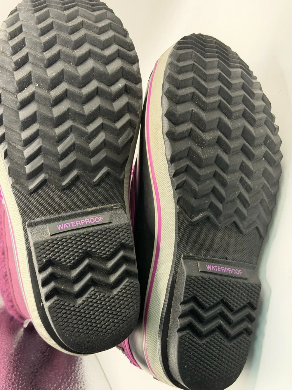 Sorel Kids Yoot Pac Waterproof Snow Boots Purple kids size 4